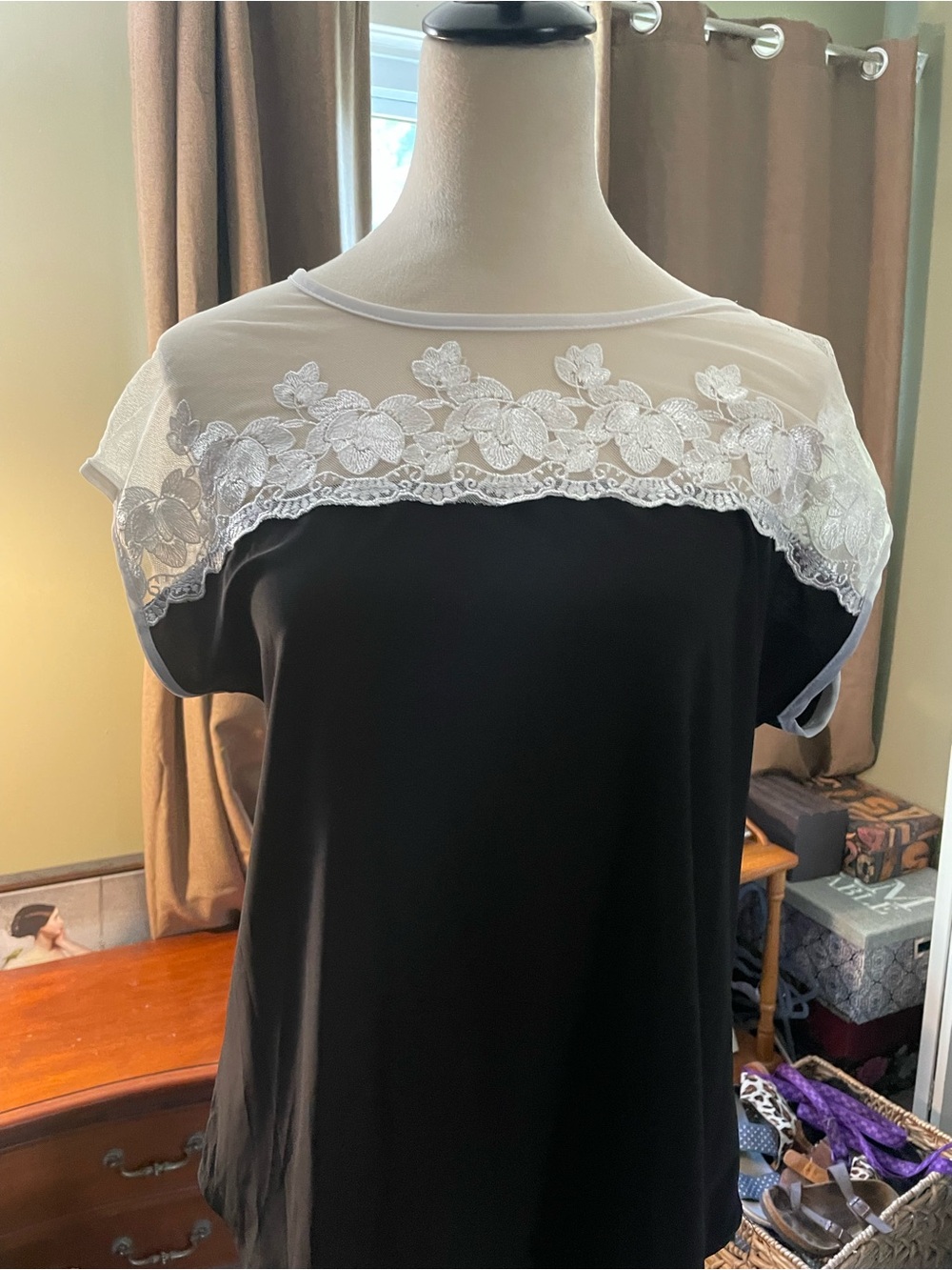 Monteau Black Top with White Lace Yoke